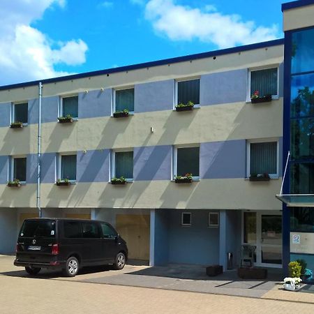 Hotel Am Klieversberg Вольфсбург Экстерьер фото